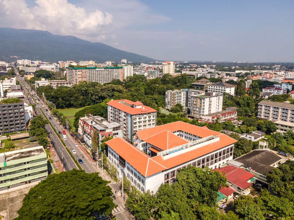 Bella Nara Hotel, Chiang Mai 37/43