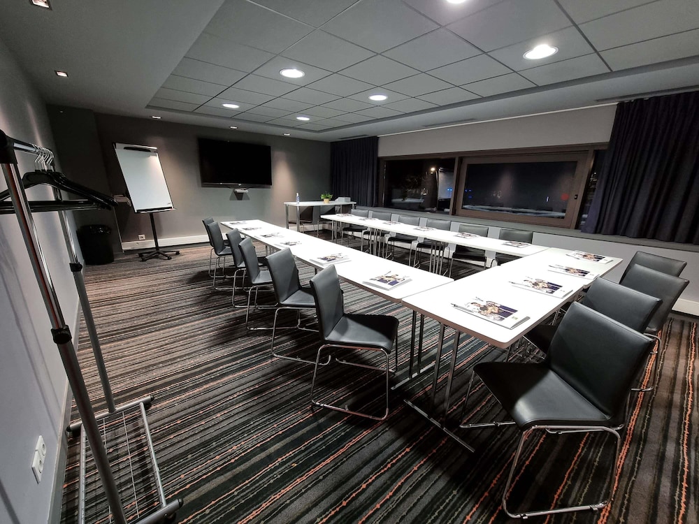 IBIS STYLES CAEN CENTRE GARE 49/60