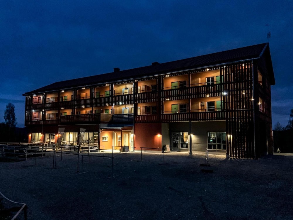 Jbp Hotell 1/30