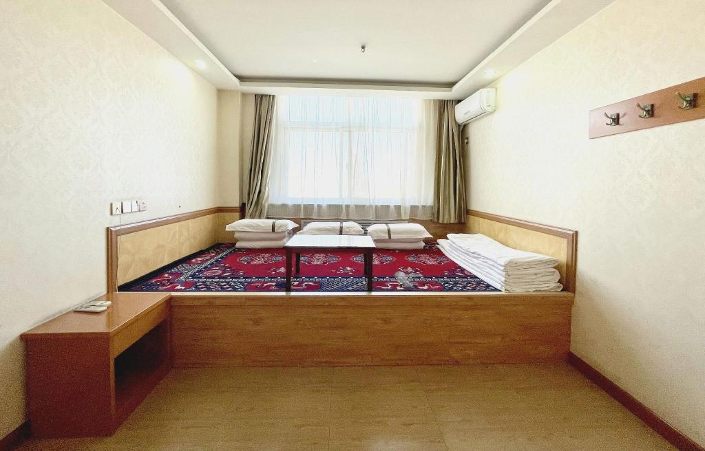Thank Inn Hotel Shanxi Yulin Yuyang District Railway Station 44/49