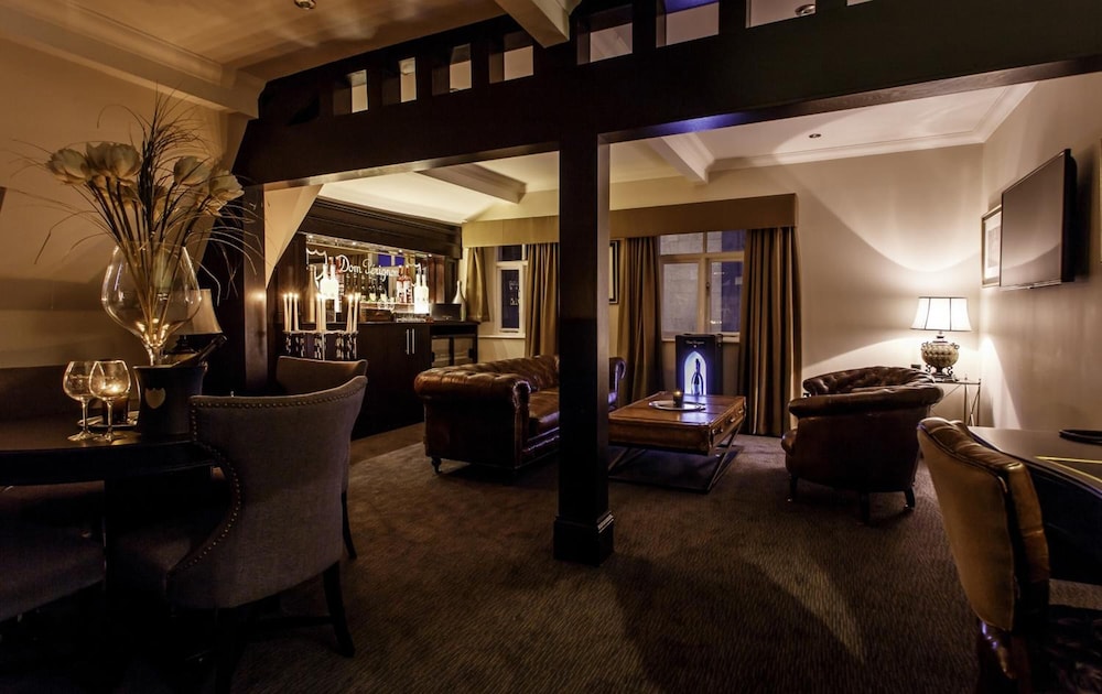 The Vermont Aparthotel 40/46
