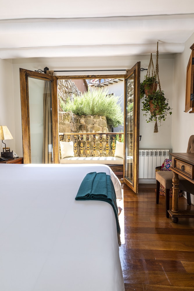 ANTIGUA CASONA SAN BLAS 61/72
