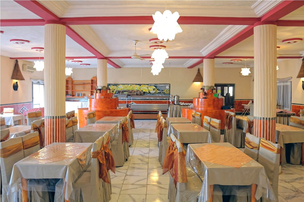 Palm Beach Resort Banjul 35/50