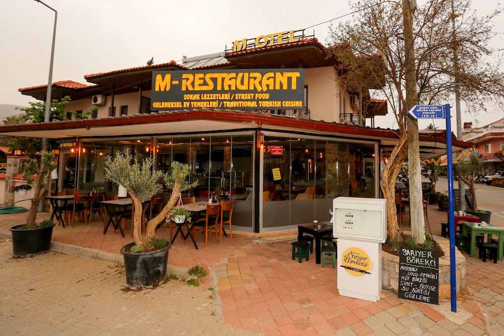 Dalyan M-Otel 1/23