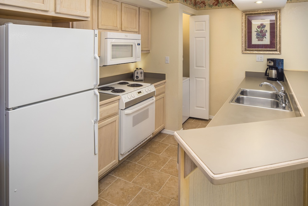The Suites At Fall Creek 23/49