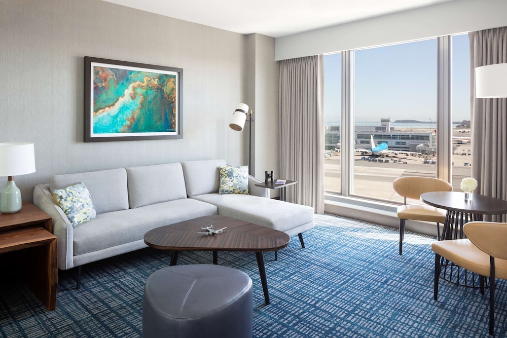 Grand Hyatt At Sfo 24/48