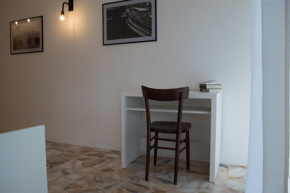 Boite D'esprit B&B De Luxe 12/25
