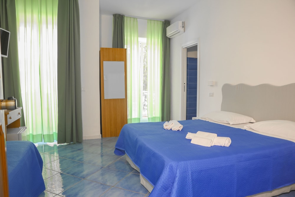 Hotel Cesotta 18/66