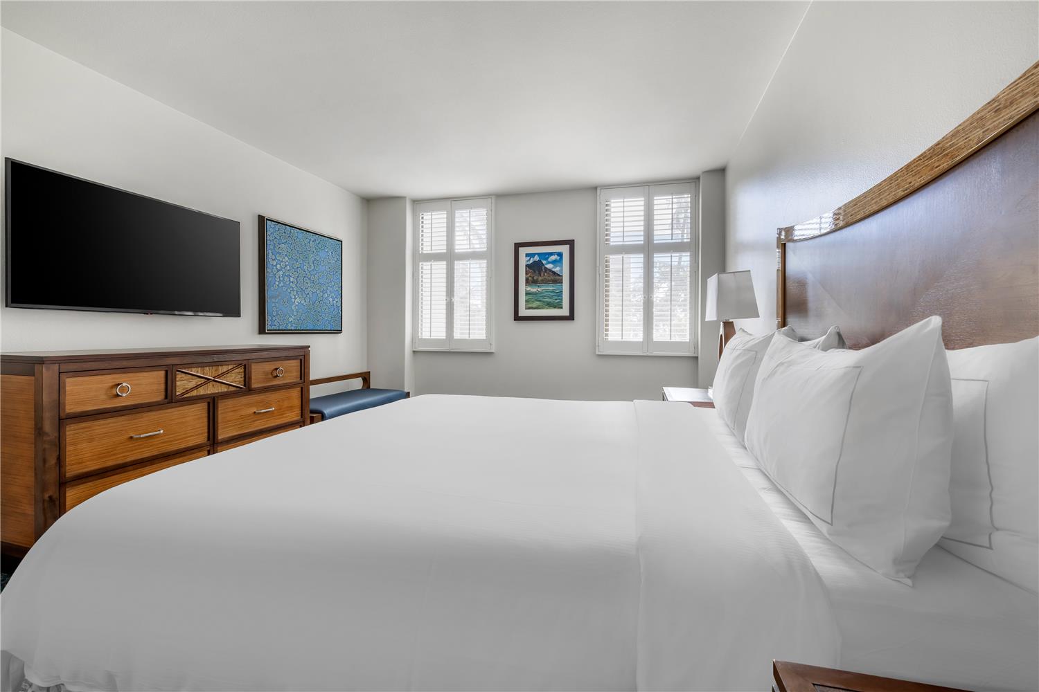 2 Bedrooms, Lagoon, Tower, Suite, with View