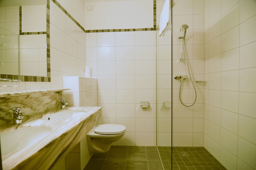 Sporthotel Tirolerhof 34/37
