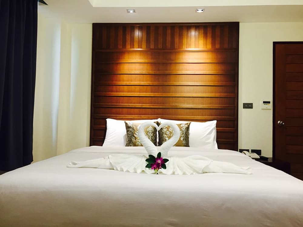 STANDARD, DOUBLE BED