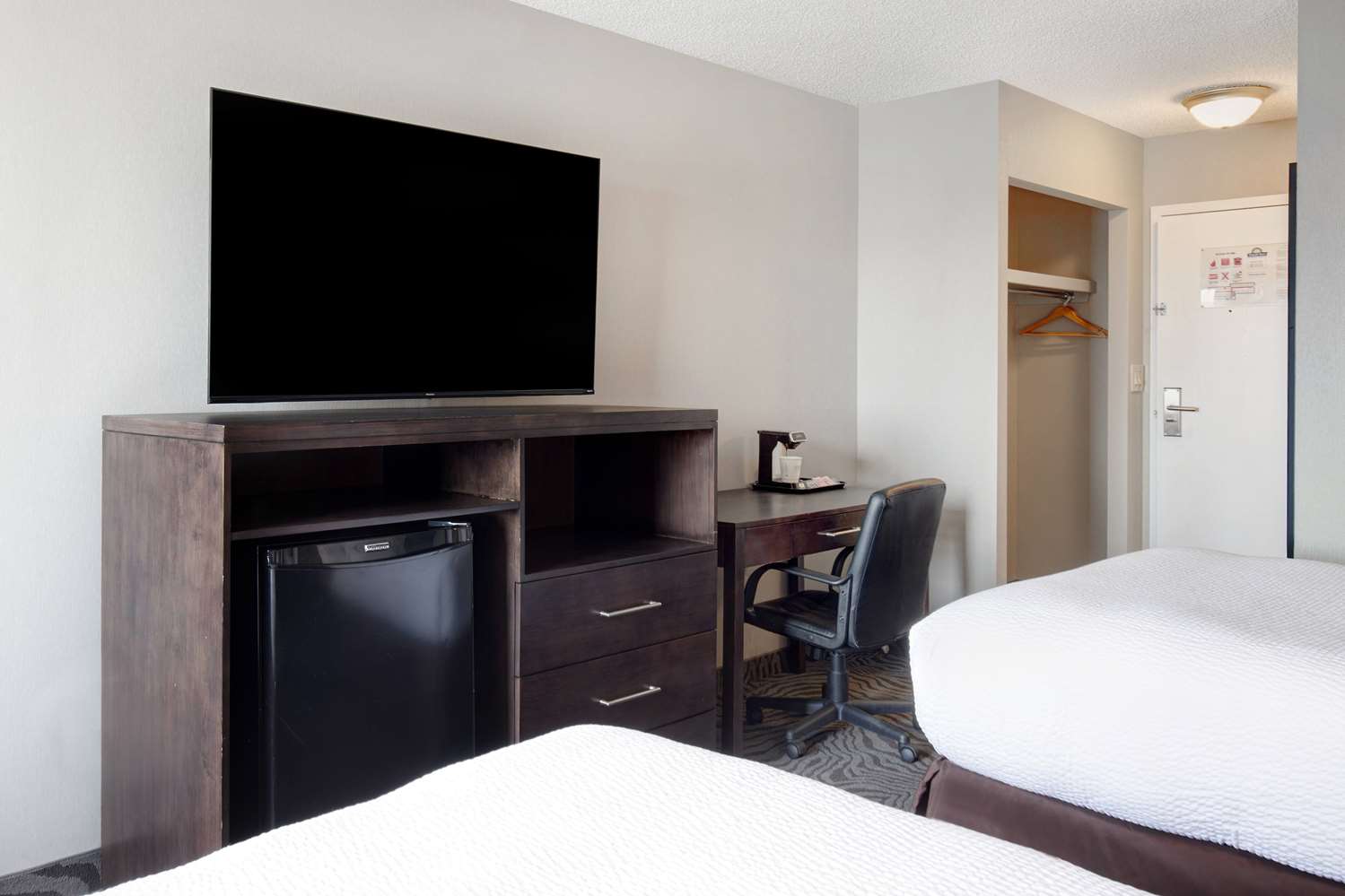 Days Inn by Wyndham Calgary South 47/52