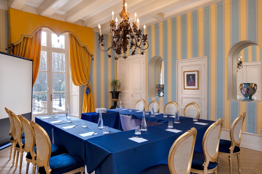 Chateau de Beauvois 36/50