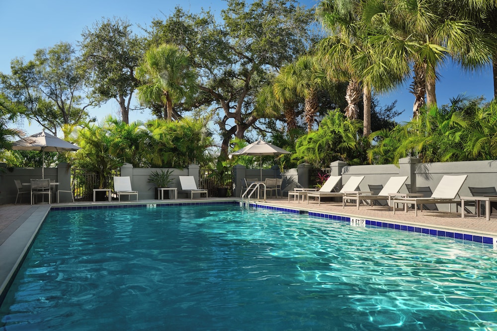 Hyatt Place Tampa Airport/Westshore 75/78