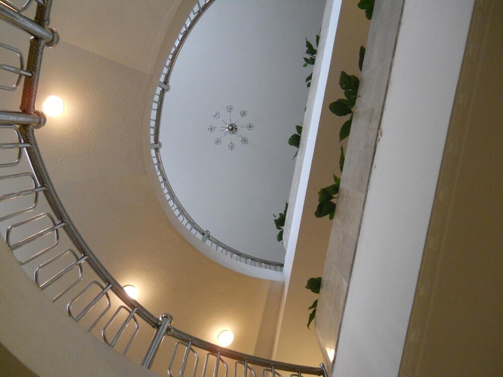 Jeruton Hotel 3/44