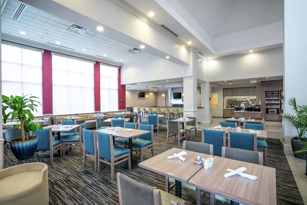 Hilton Garden Inn Richmond Airport 28/45