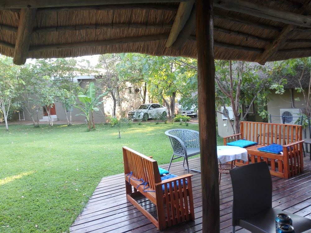 Chobe Sunset Chalets 30/49