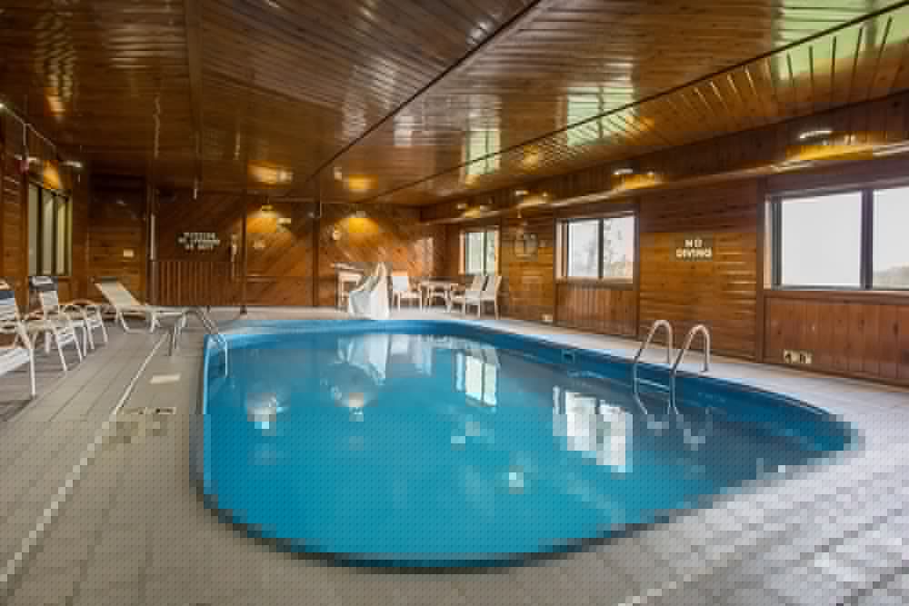 Quality Inn & Suites Bloomington I-55 and I-74 31/39