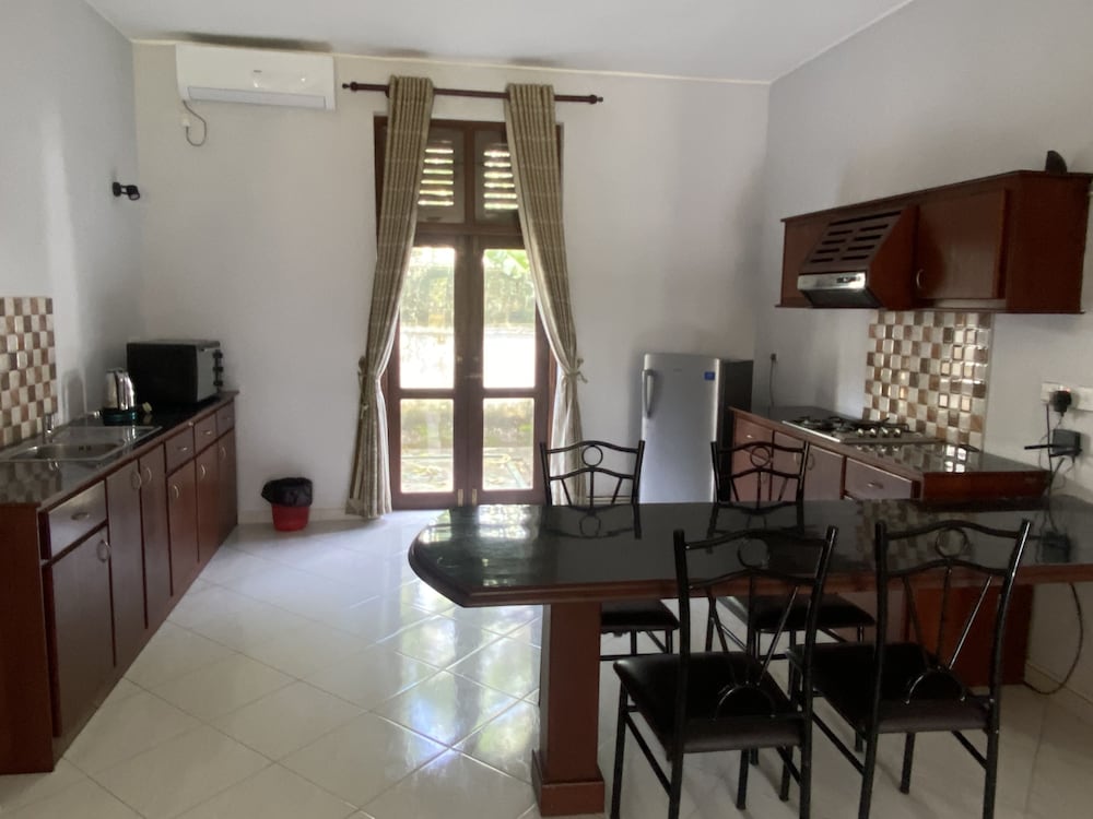 Christima Residence 32/50