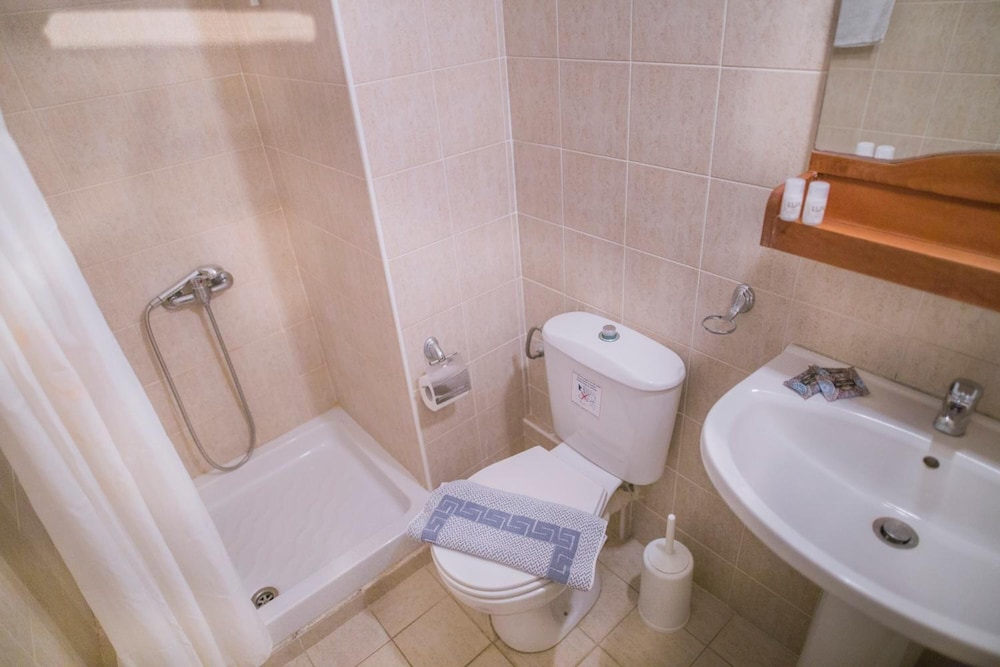 Creta Aquamarine Hotel 85/88