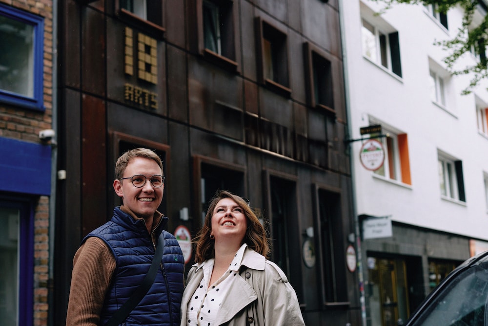 18Arts Hotel 2/49