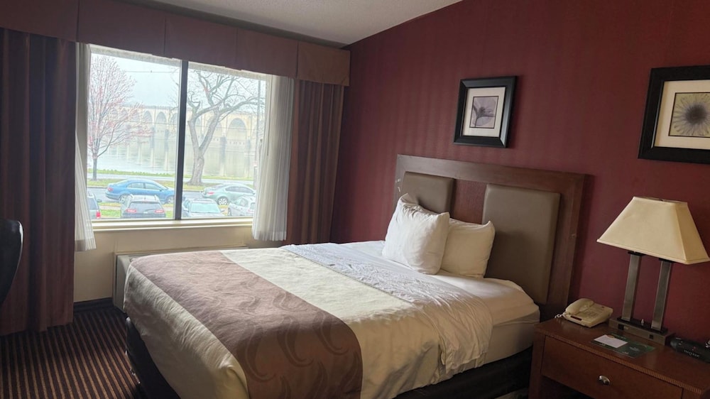 Hotel Hanna 7/50
