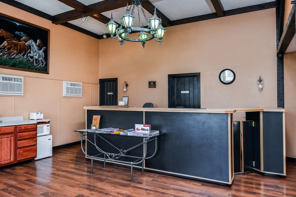 Soudersburg Inn & Suites Lancaster 9/50