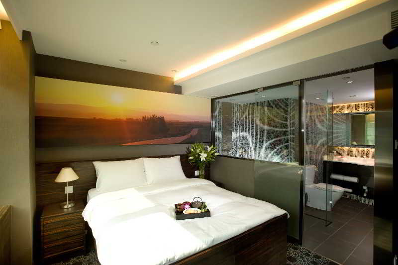 J Link Hotel 17/30