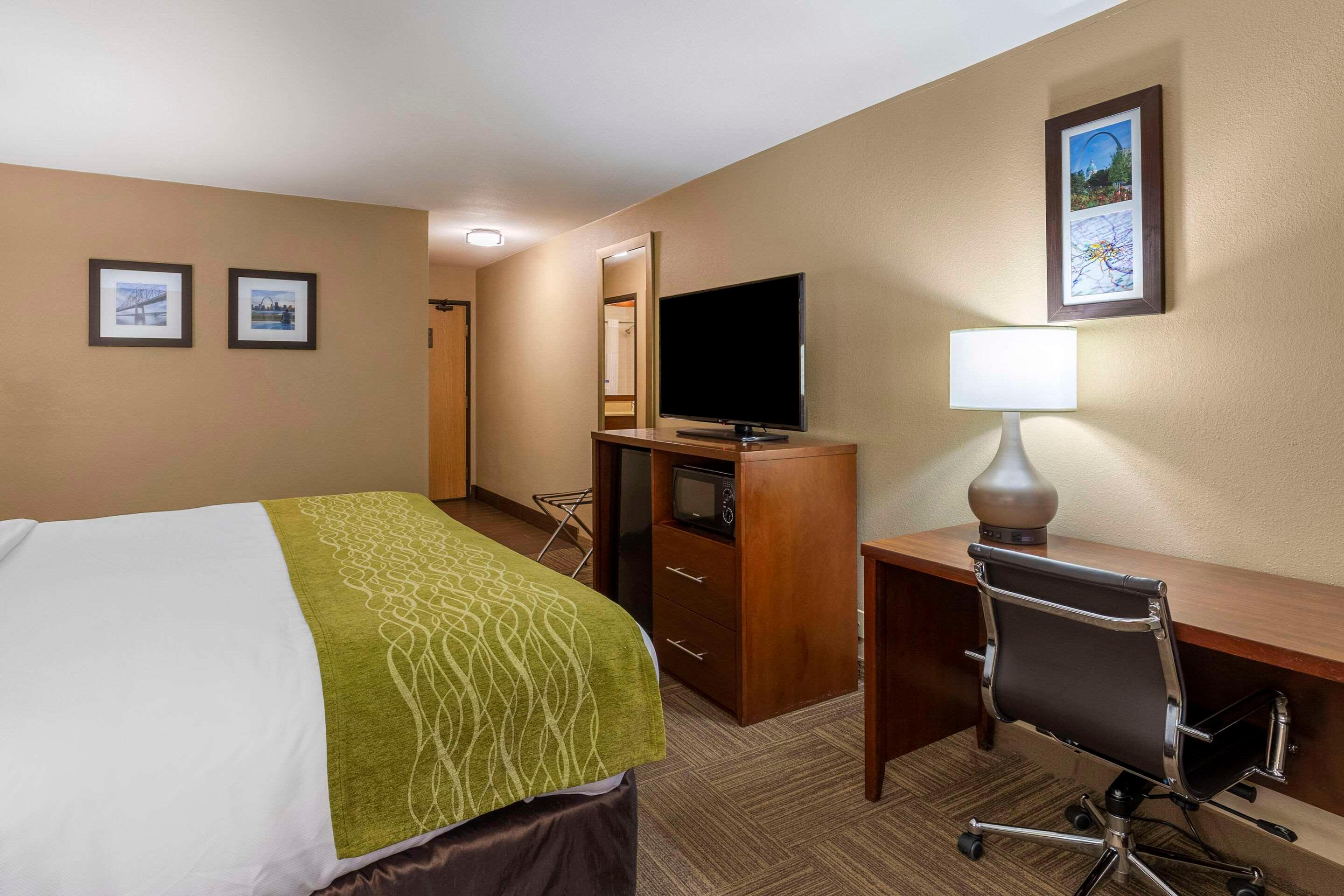 Upgrade, King Bed, Accessible
