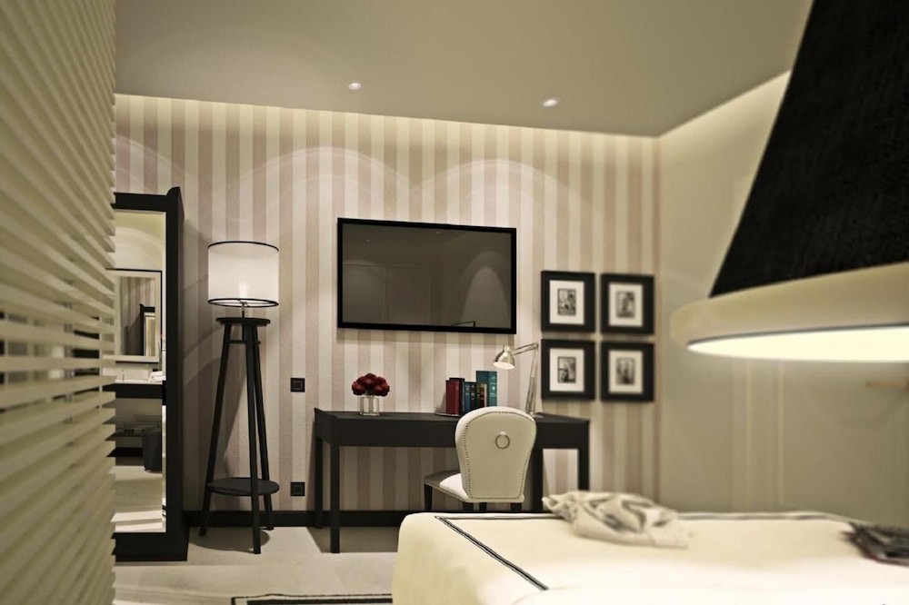 Vista Mare Hotel 54/62