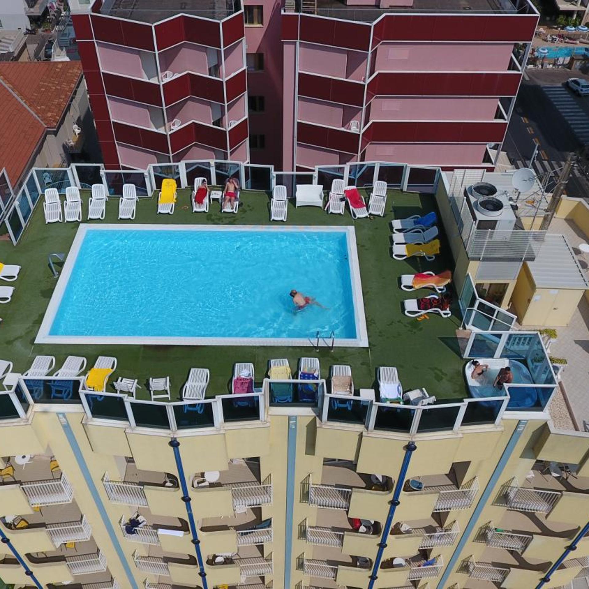 Hotel Soleblu 90/100