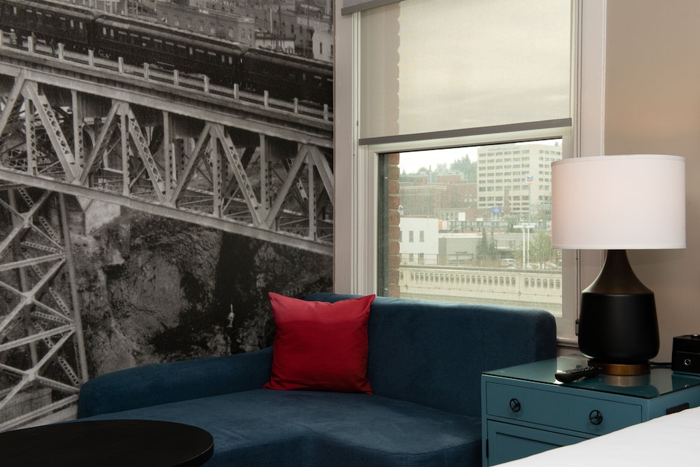 Hotel Indigo Spokane Downtown 54/77