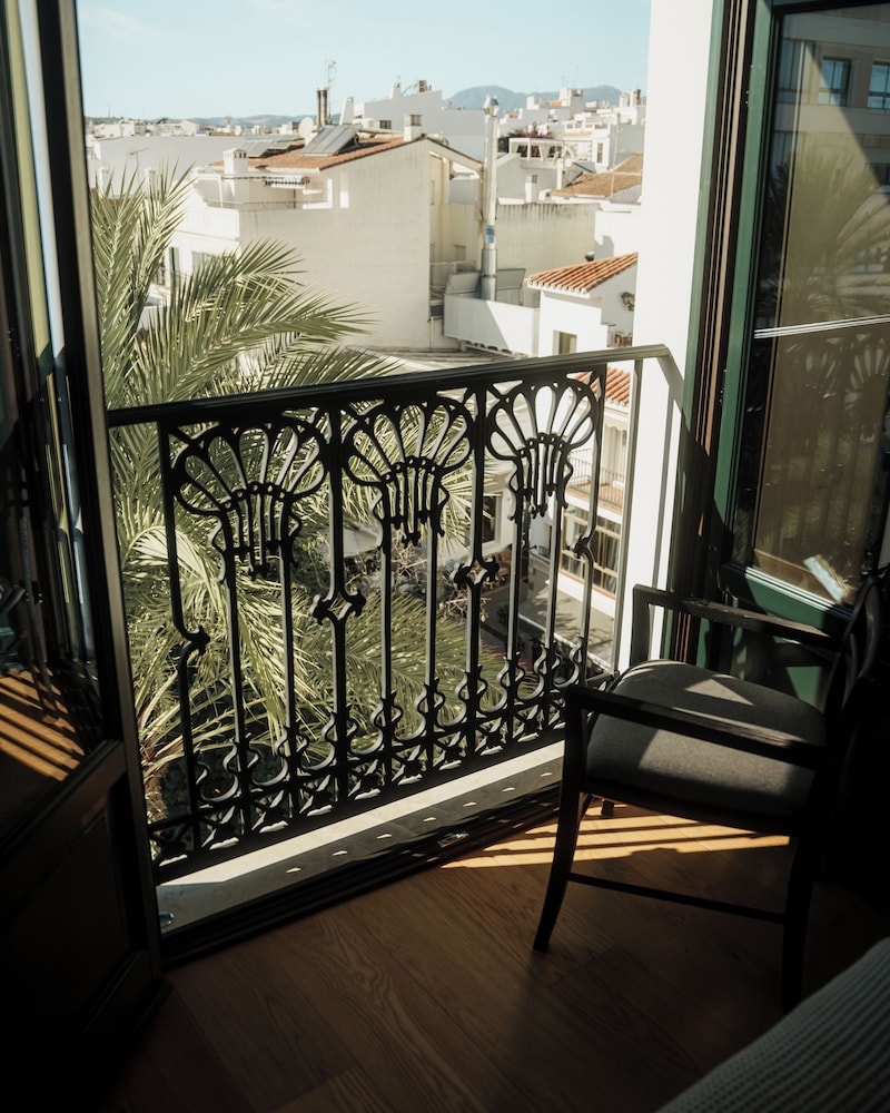 Hotel Estepona Plaza 37/58