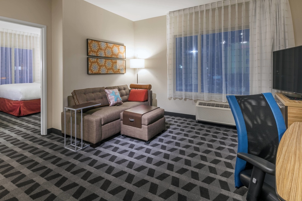 TownePlace Suites by Marriott Hays 33/52