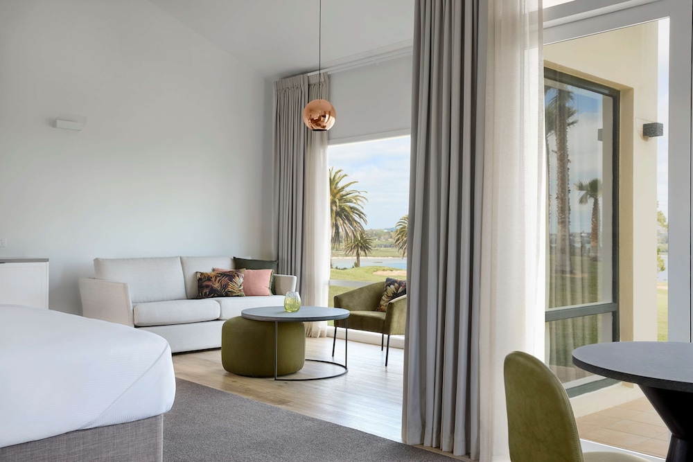 Rydges Formosa Auckland Golf Resort 29/65