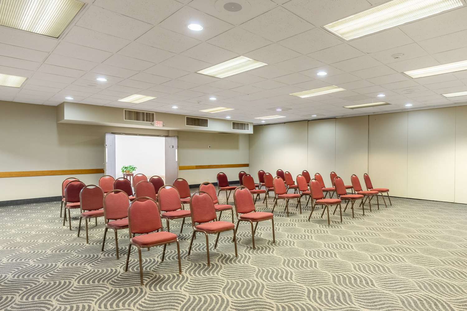Quality Inn Newport TN 28/33