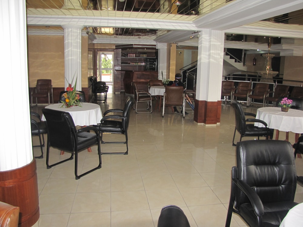 Afrique Hotel Douala Airport 19/28