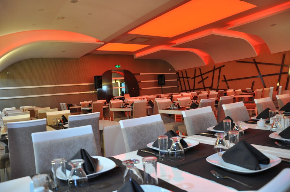 Cihan Hotel 34/49