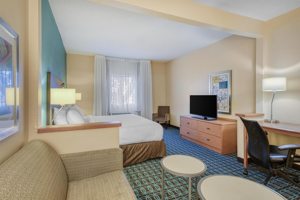 SureStay by Best Western Mount Pleasant Racine 42/61