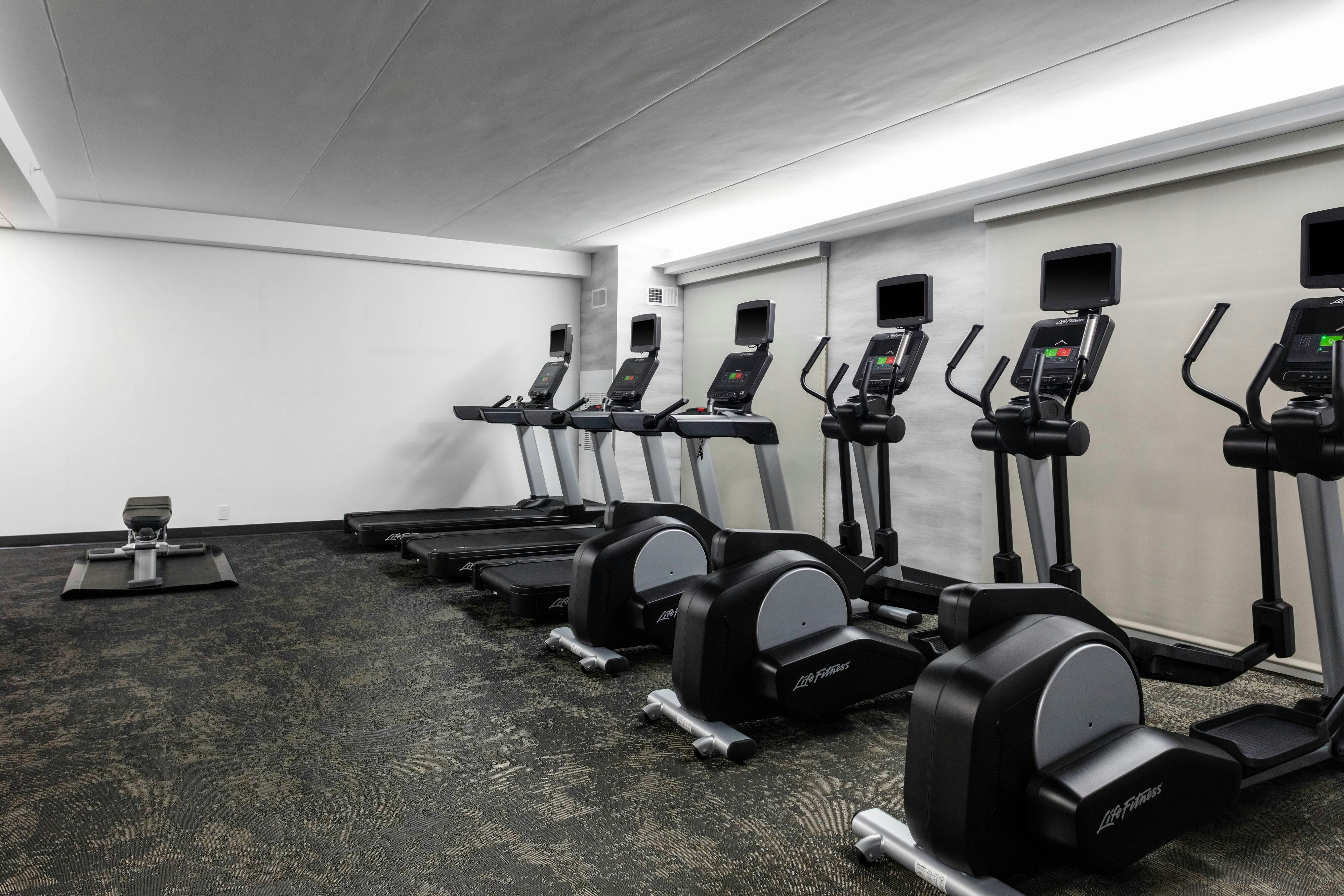 Fairfield Inn & Suites by Marriott Springfield Enfield 10/23