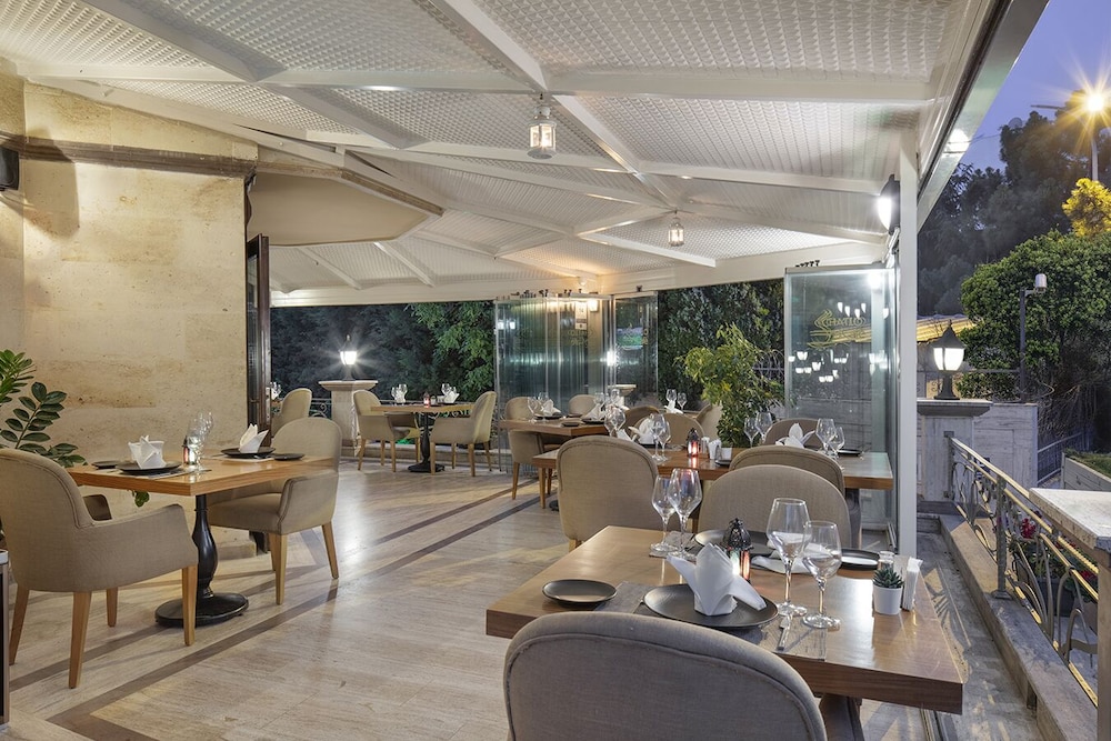 Chatto Boutique Hotel 33/39