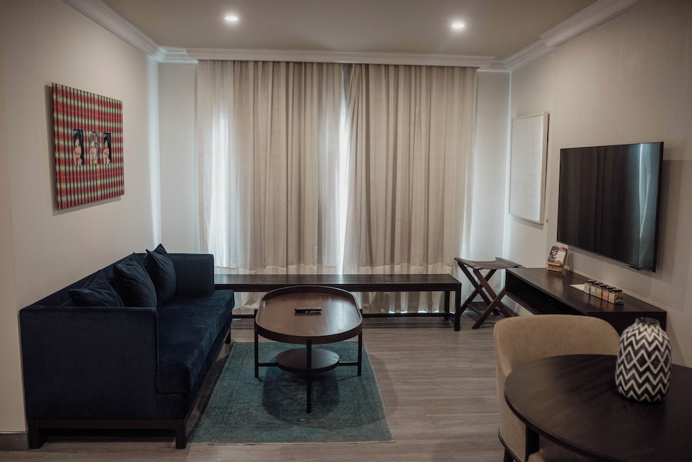 Ambiance Boutique Art Hotel Karachi 33/56
