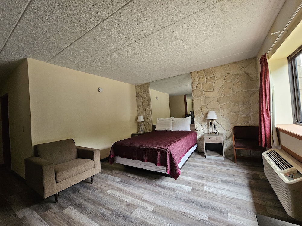 La Mirage Motor Inn 17/36
