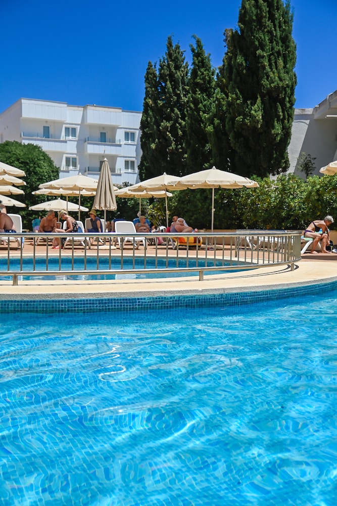 Hotel Alondra 45/50