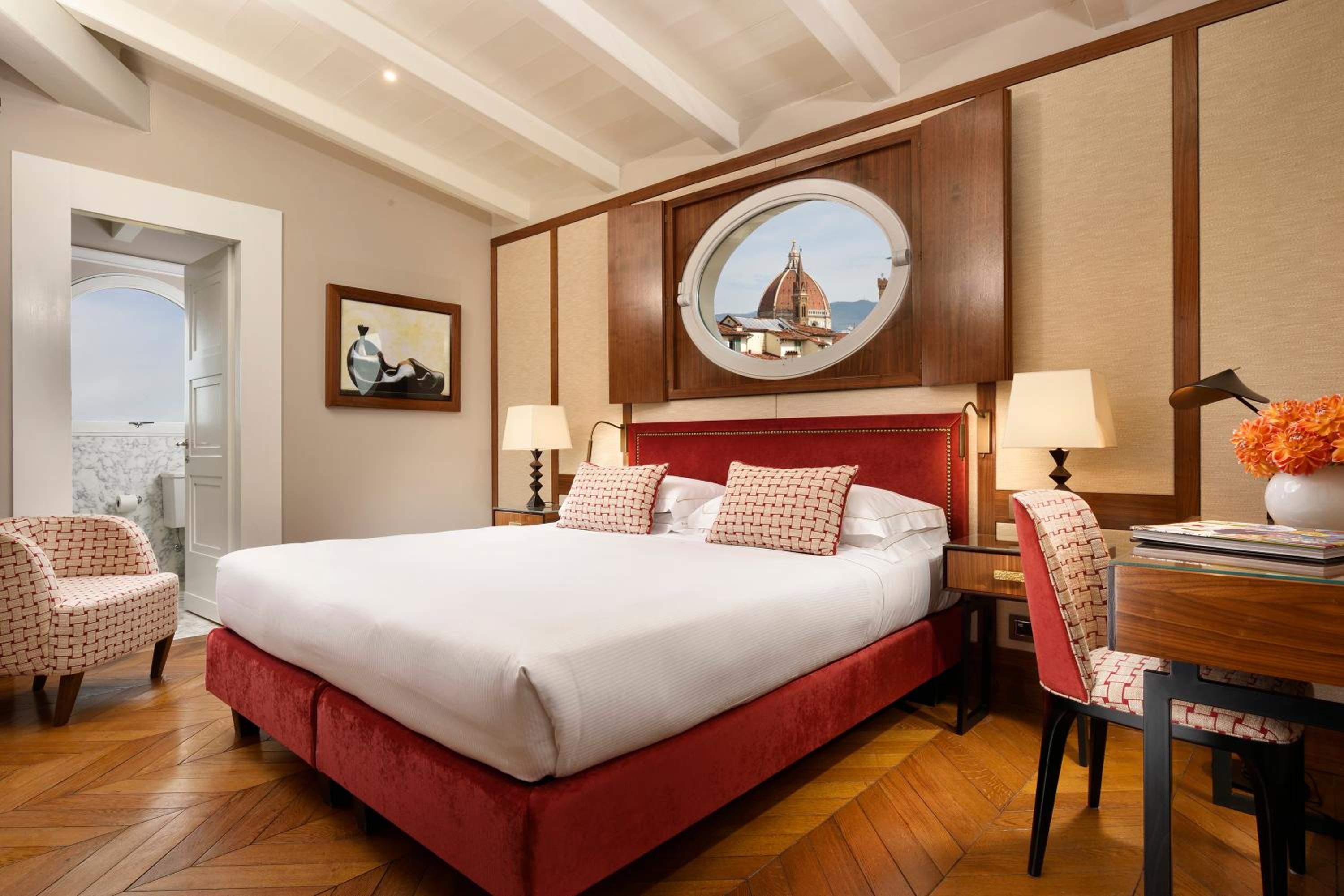 Premium, Deluxe, Queen Bed