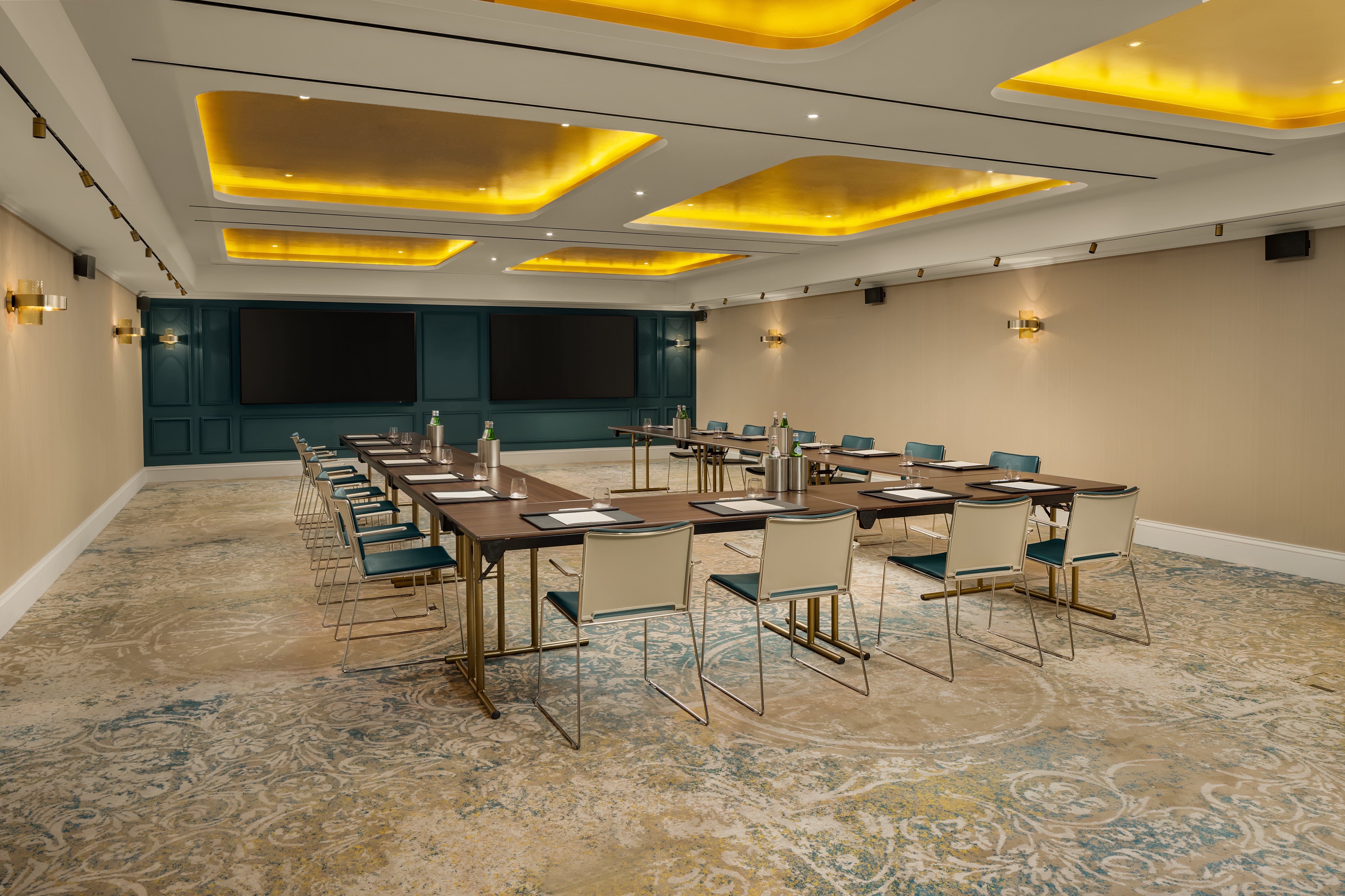 Intercontinental Hotels Rome Ambasciatori Palace 39/48