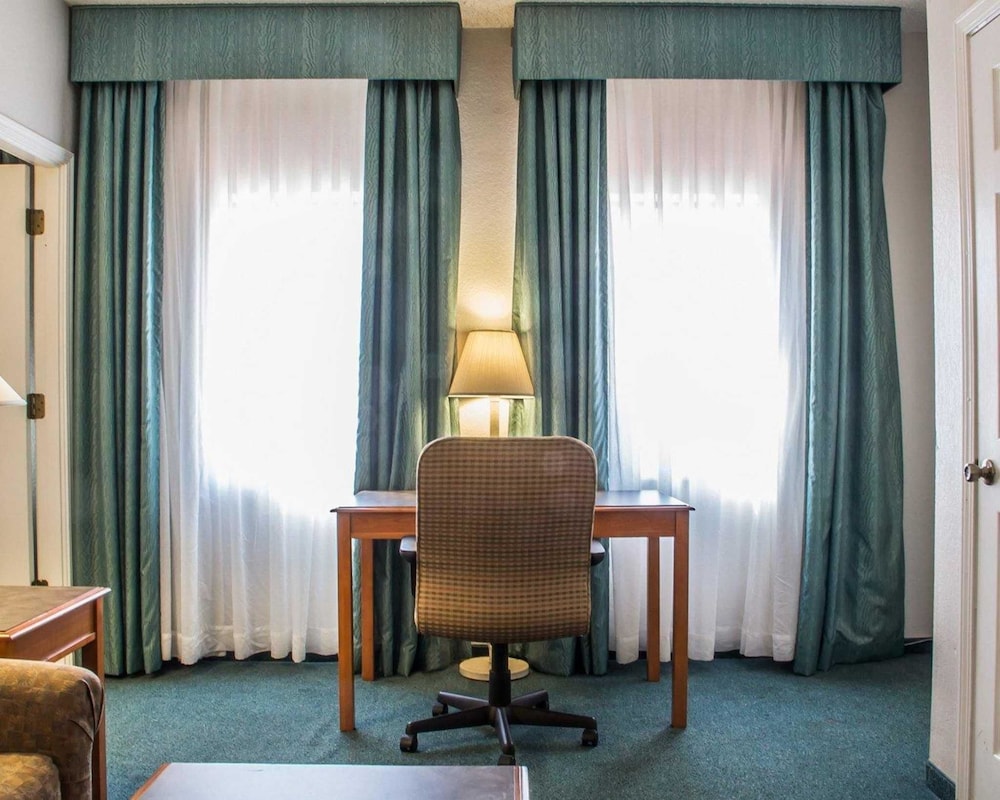 Quality Inn Tulsa Central 41/45