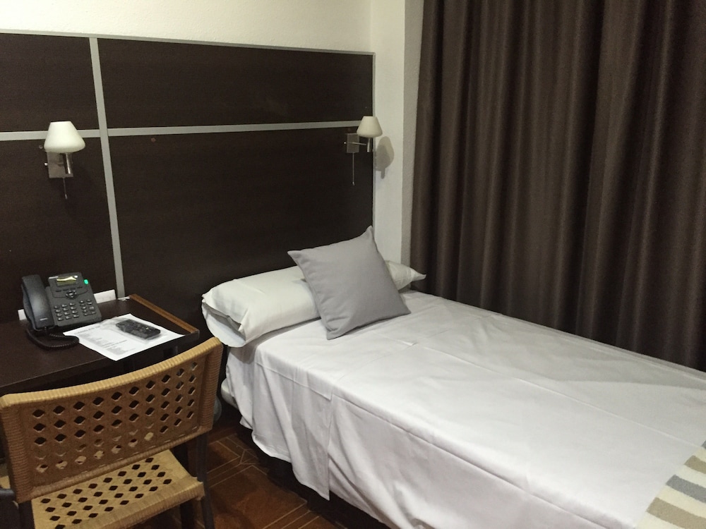 Hotel Sagunto 12/24