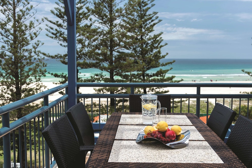 Oaks Gold Coast Calypso Plaza Suites 5/72