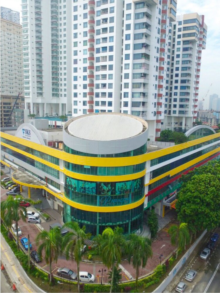 Fives Hotel DNP 1/17